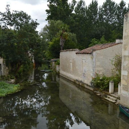 לינה וארוחת בוקר Le Moulin De בסק מראה חיצוני תמונה