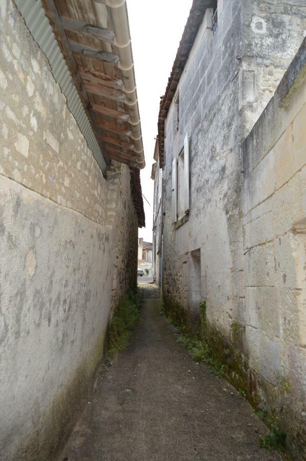 לינה וארוחת בוקר Le Moulin De בסק מראה חיצוני תמונה